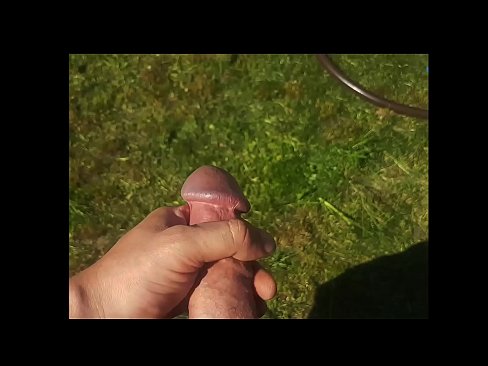 ❤️ Hottie beroa bere pussy arrosa izorratu egiten du eta udako lorategi batean squirt batekin esperma egiten du ❤️ Porno fb %eu.fullpornercom.ruan ☑
