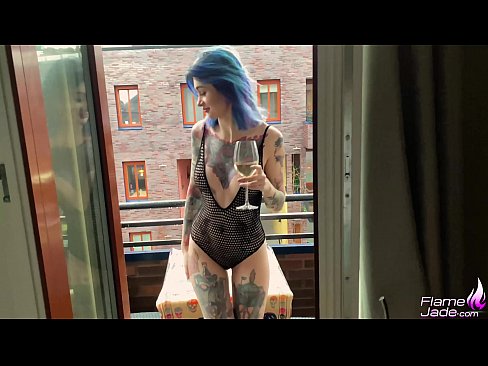 ❤️ Neska Ikaragarria trago batez zurrupatzen eta zeru zabalean sutsuki izorratzen ❤️ Porno fb %eu.fullpornercom.ruan ☑