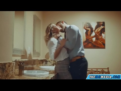 ❤️ Ilehoria busti batek komun publiko batean seduzitzen zaituenean ❤️ Porno fb %eu.fullpornercom.ruan ☑